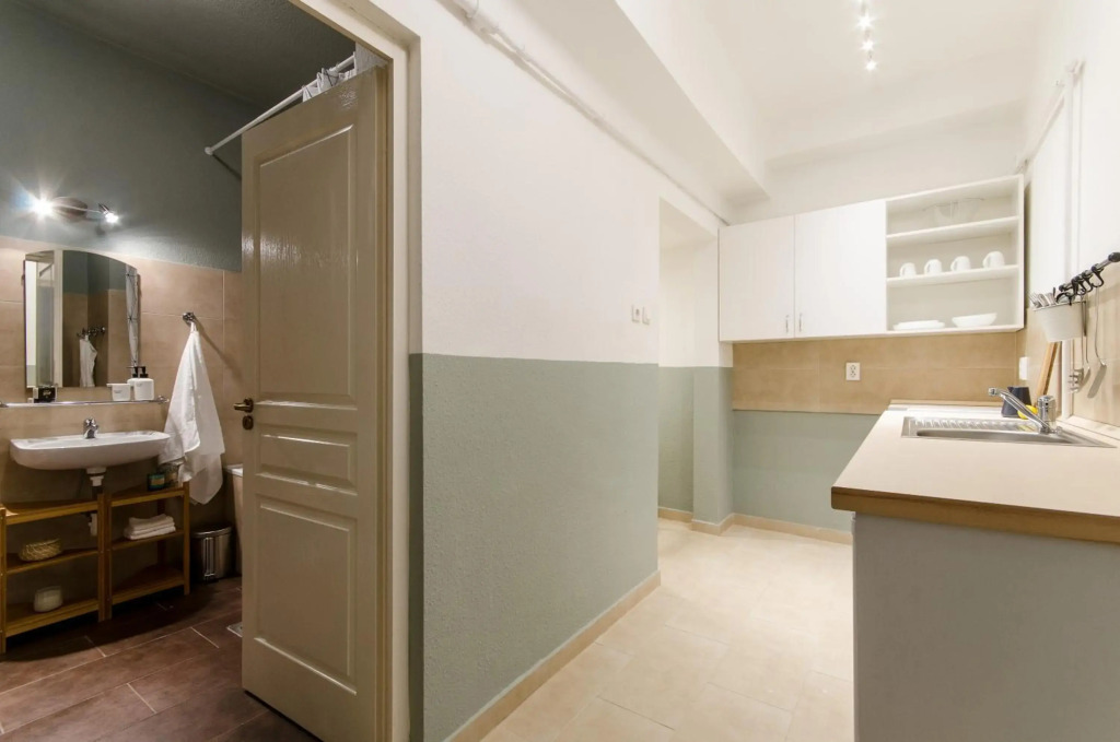 Opera Luxury Studio Apartment