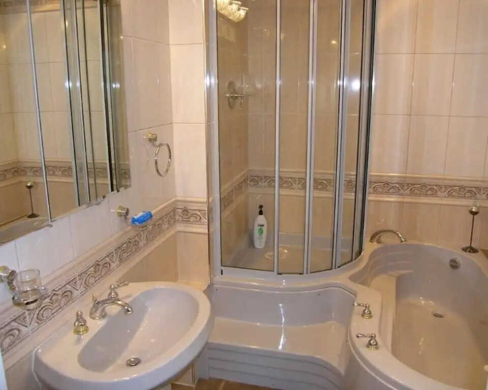 Ocean Breeze Executive Bed and Breakfast