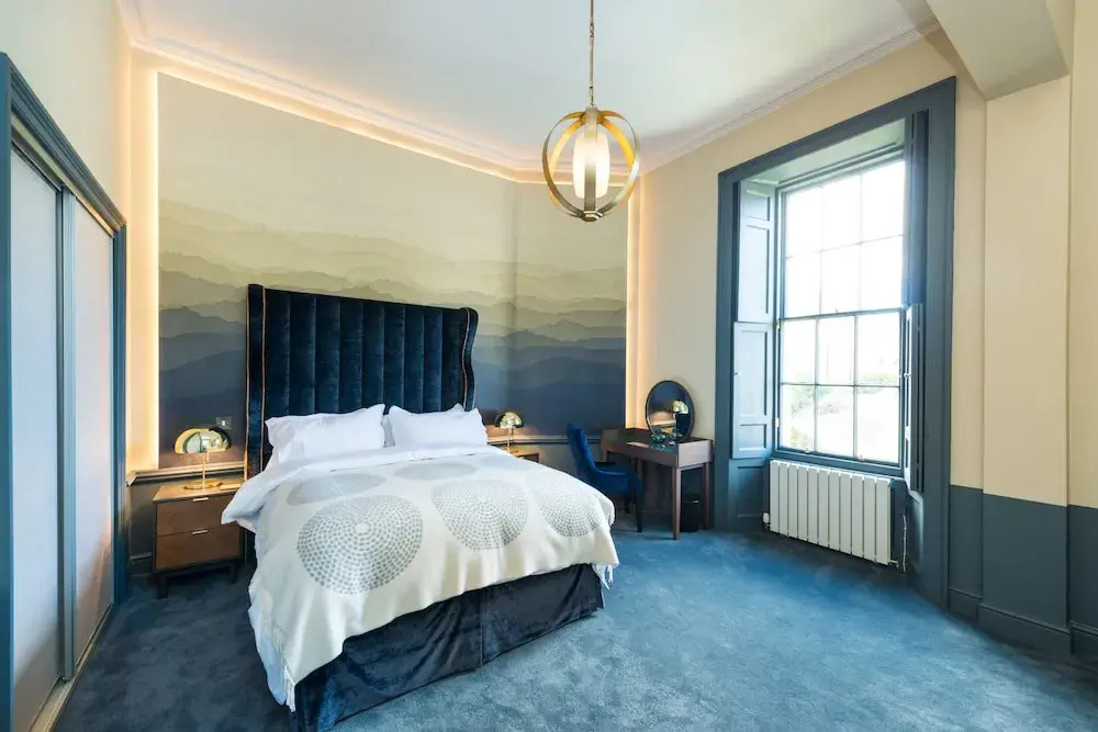 Luxury 3 bed in the heart of Edinburgh New Town
