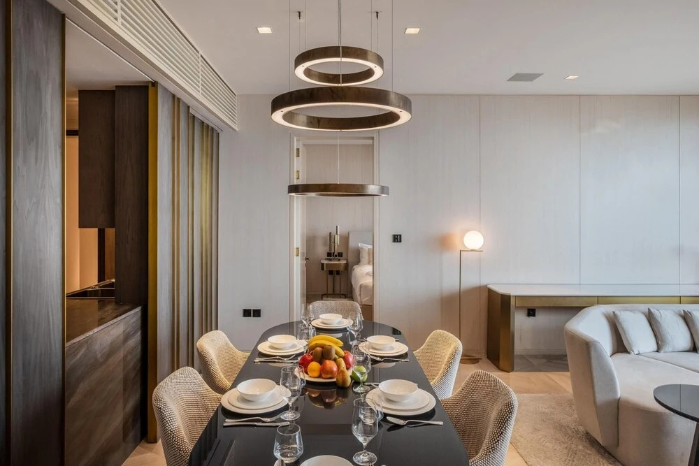 Luxury Apartment w Incredible Views at Five on the Palm
