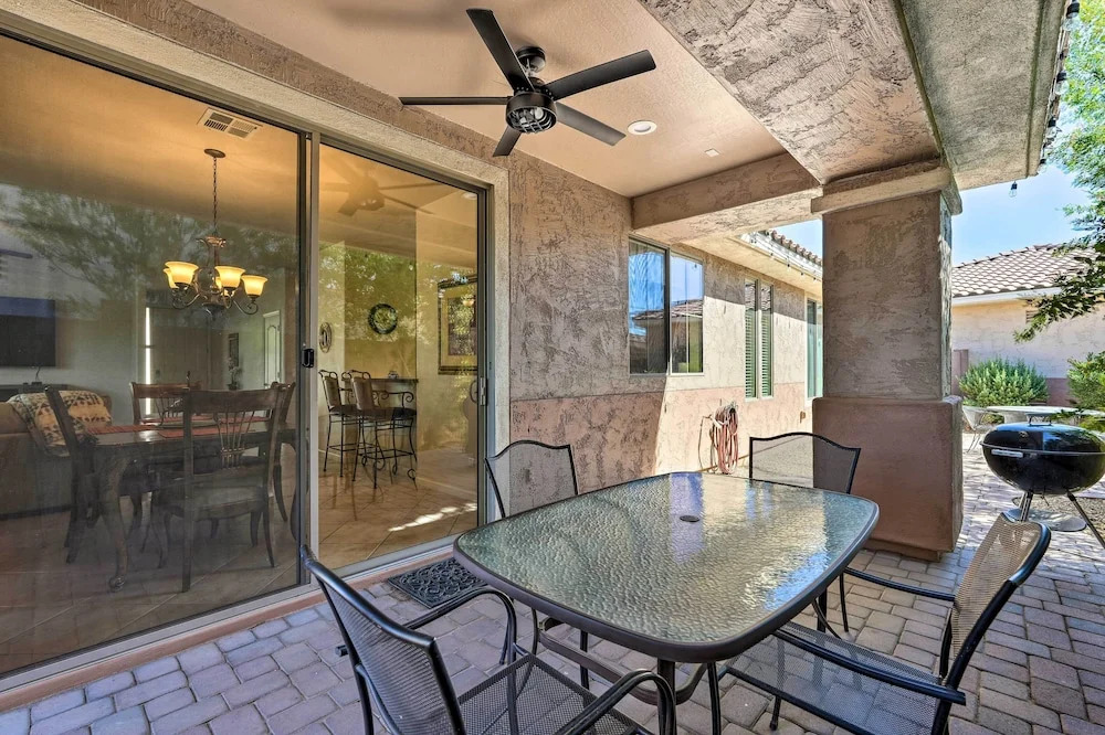 Walk to Community Pool: Goodyear Desert Oasis