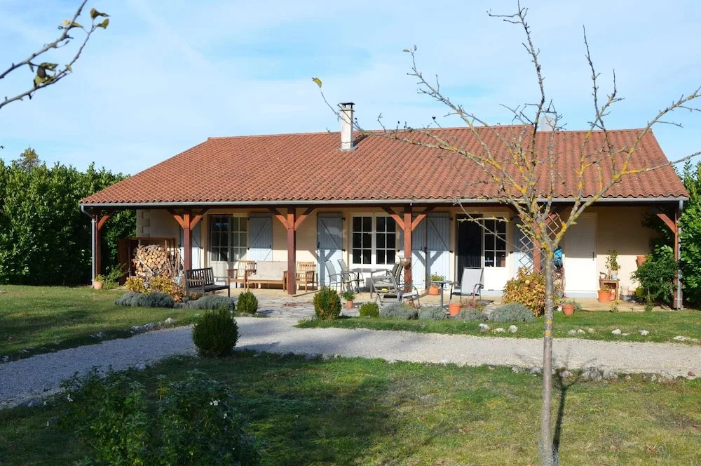 Bungalow in Lanzac With Panoramic Views