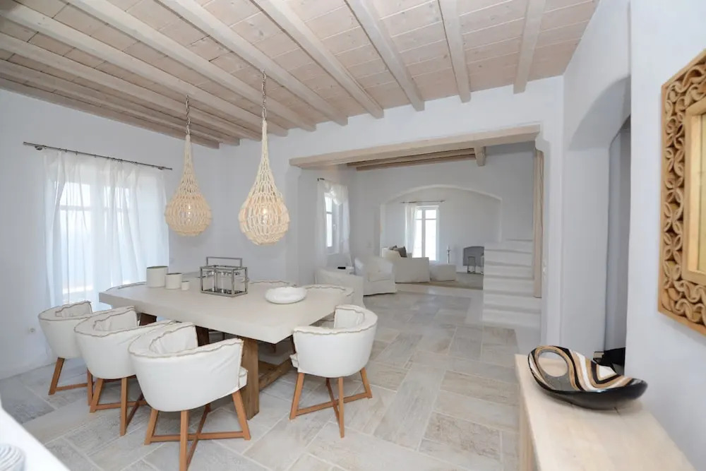 Villa Crystal