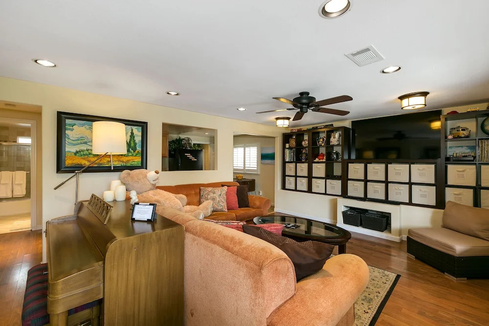 Seashore Bungalow in Carlsbad by RedAwning