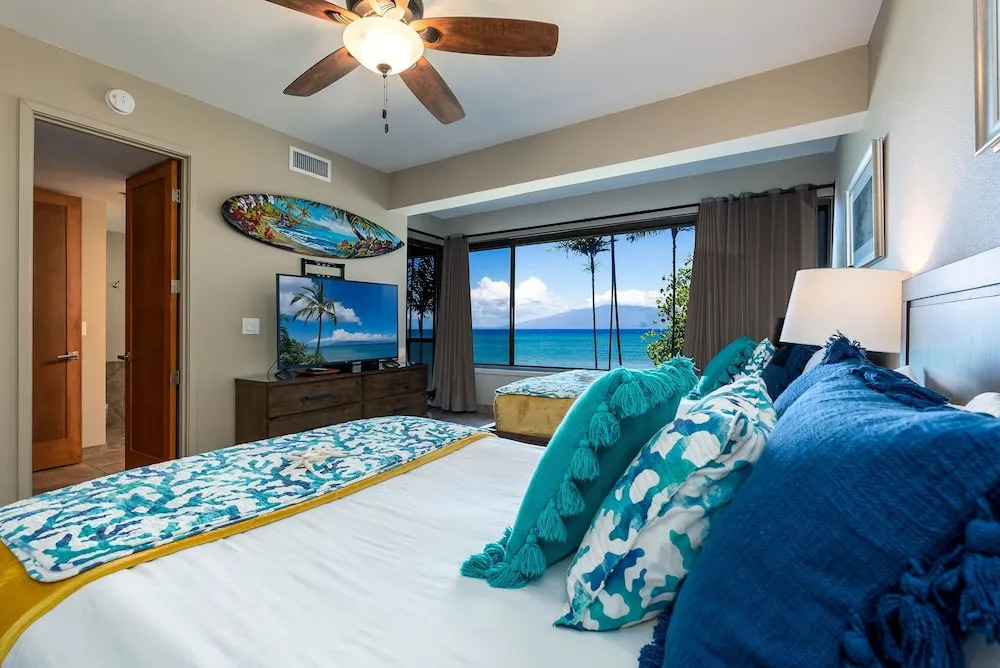 Sands Of Kahana 315 2bd/2ba Oceanfront 2 Bedroom Condo by RedAwning
