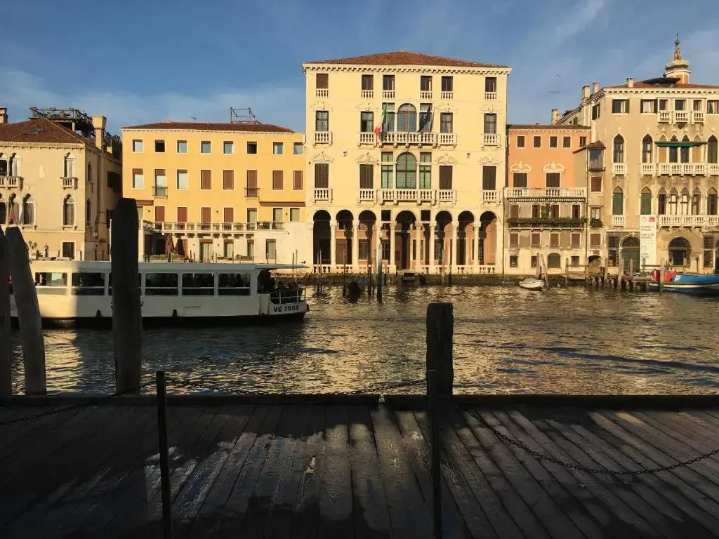 Ca Barba (apartment)