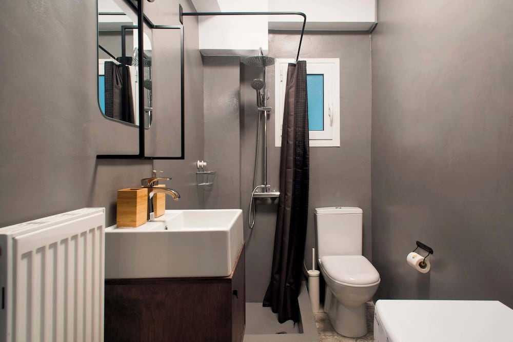 Soho Apartment by Olala Homes