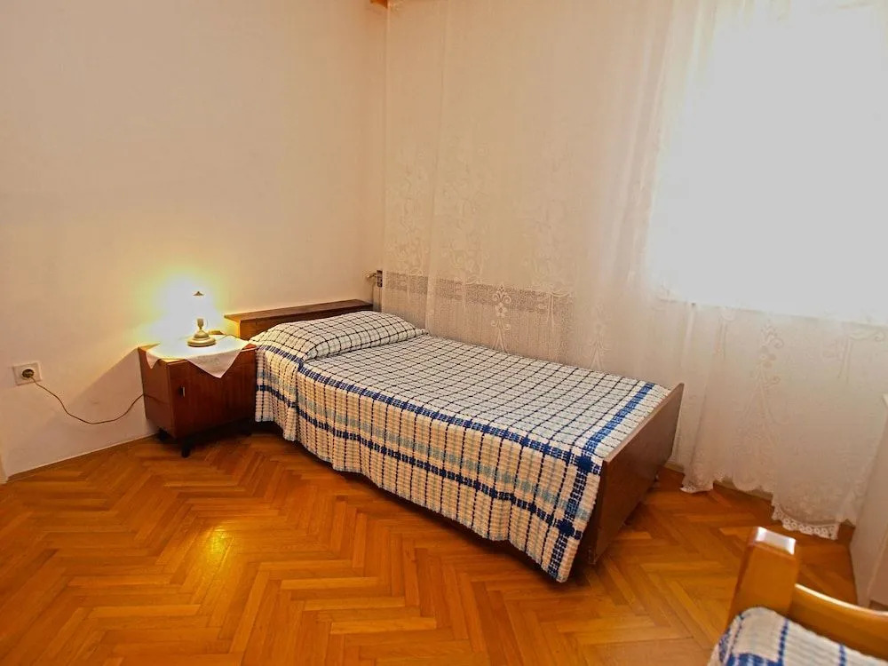 Rooms Milan 1370