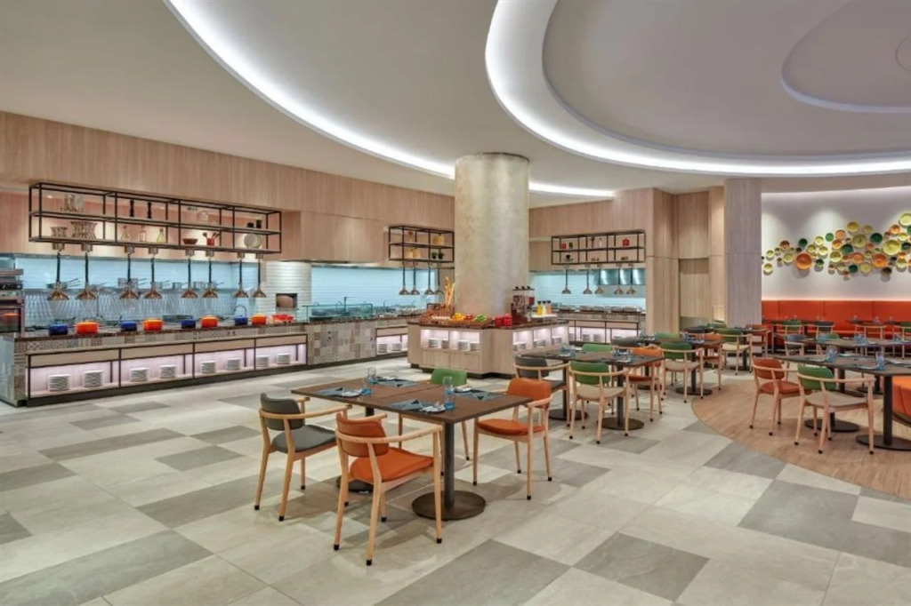 Courtyard by Marriott Setia Alam