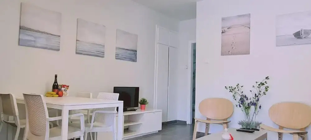 14 AN - 114 Nissi Twins Apartment