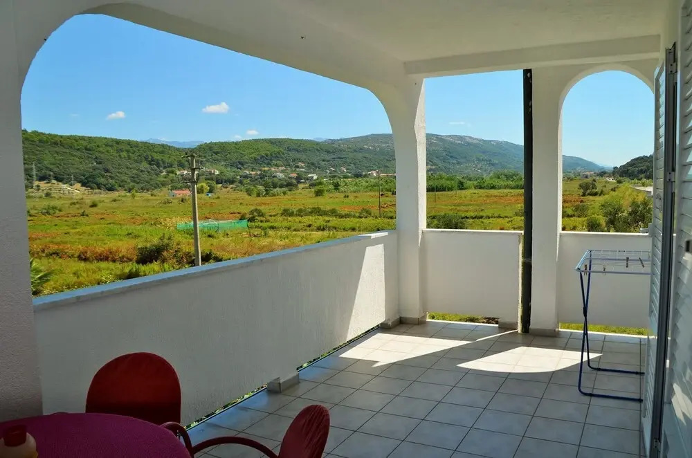 Ruža - Peaceful Area & Parking - SA3