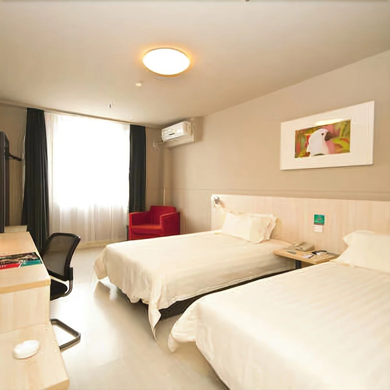 Jinjiang inn (Linyi Xinlangya Scenic Area hotel)