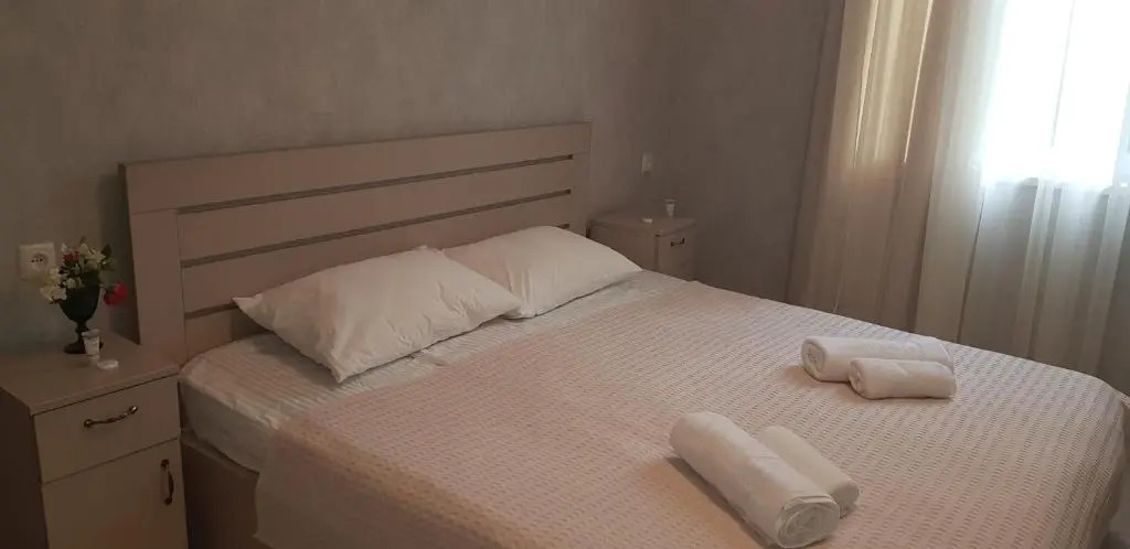 ORJONI-HOTEL
