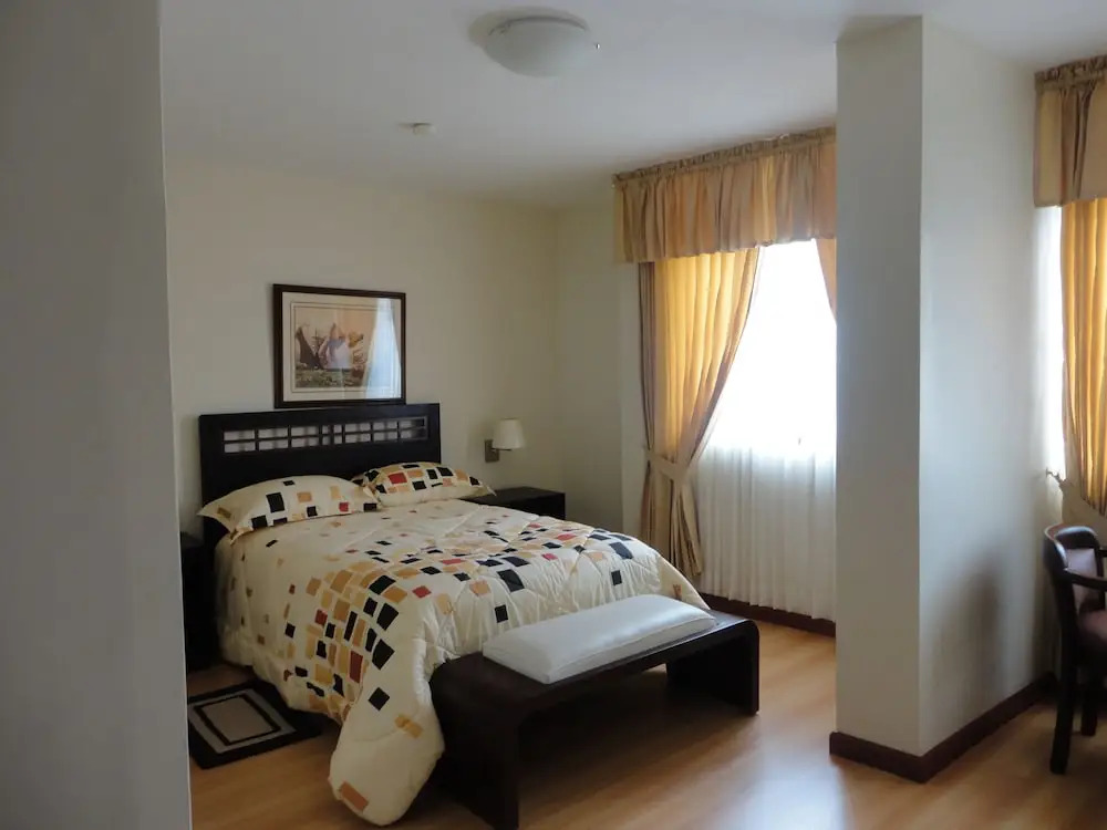 Oro Hotel