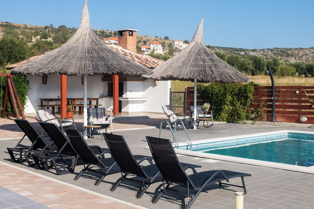 Villa Petrel
