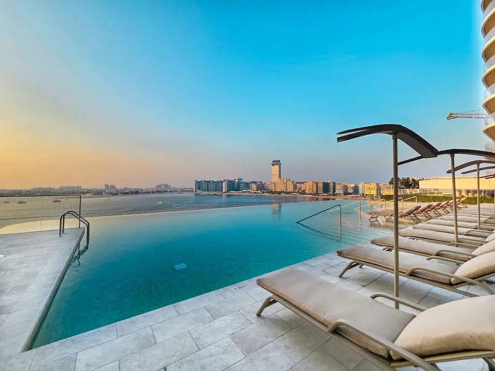 Easygo-luxury Beachfront 1bdr Grand Bleu