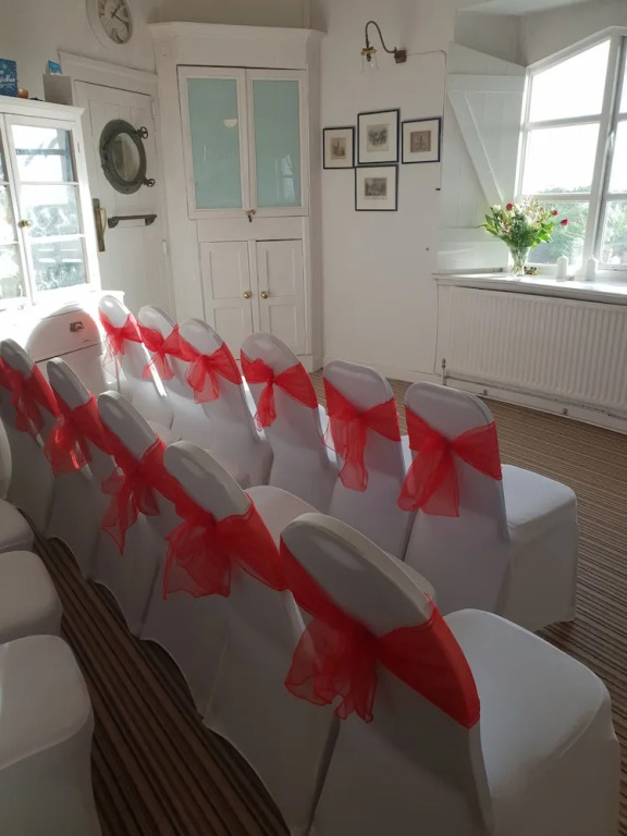 The West Usk Lighthouse Lightkeepers Lodge