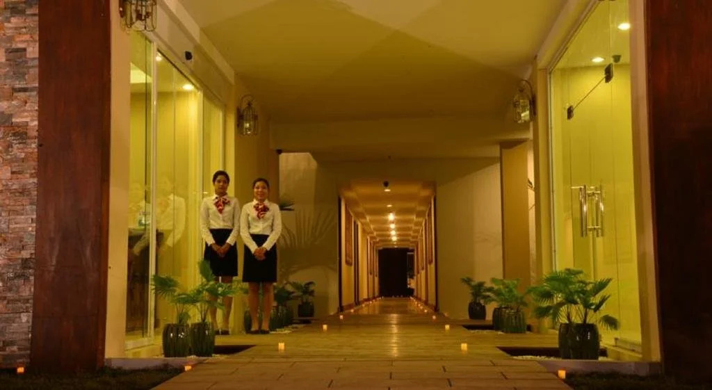 Royal Bagan Hotel
