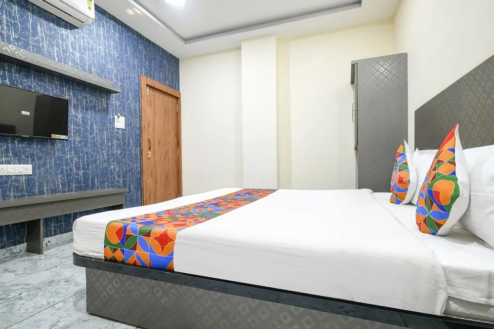 Fabhotel Shree Khatu Shyam Palace