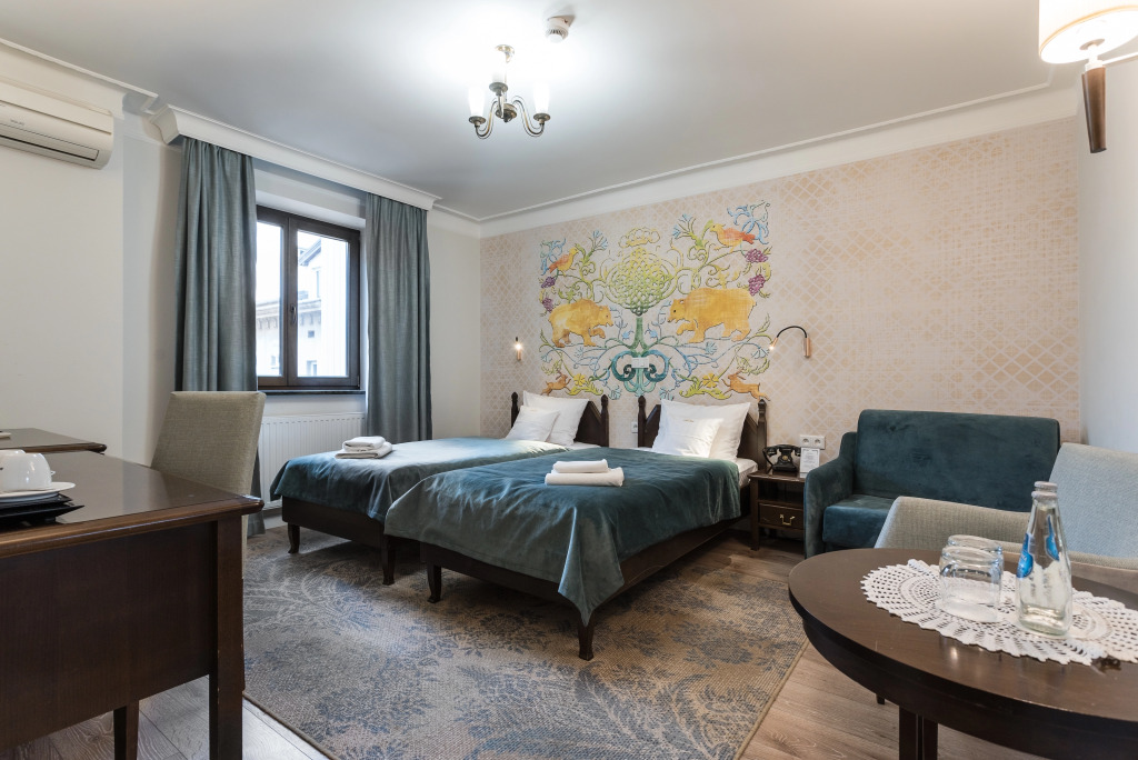 Hotel Ester