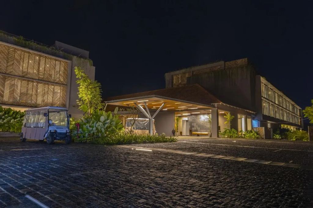 Saptha Resort And Spa