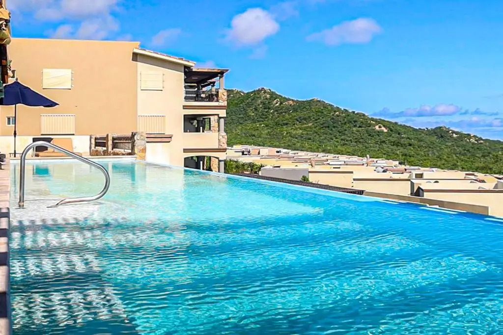 Gorgeous Two-Bedroom Cabo Condo I Casa Finisterra