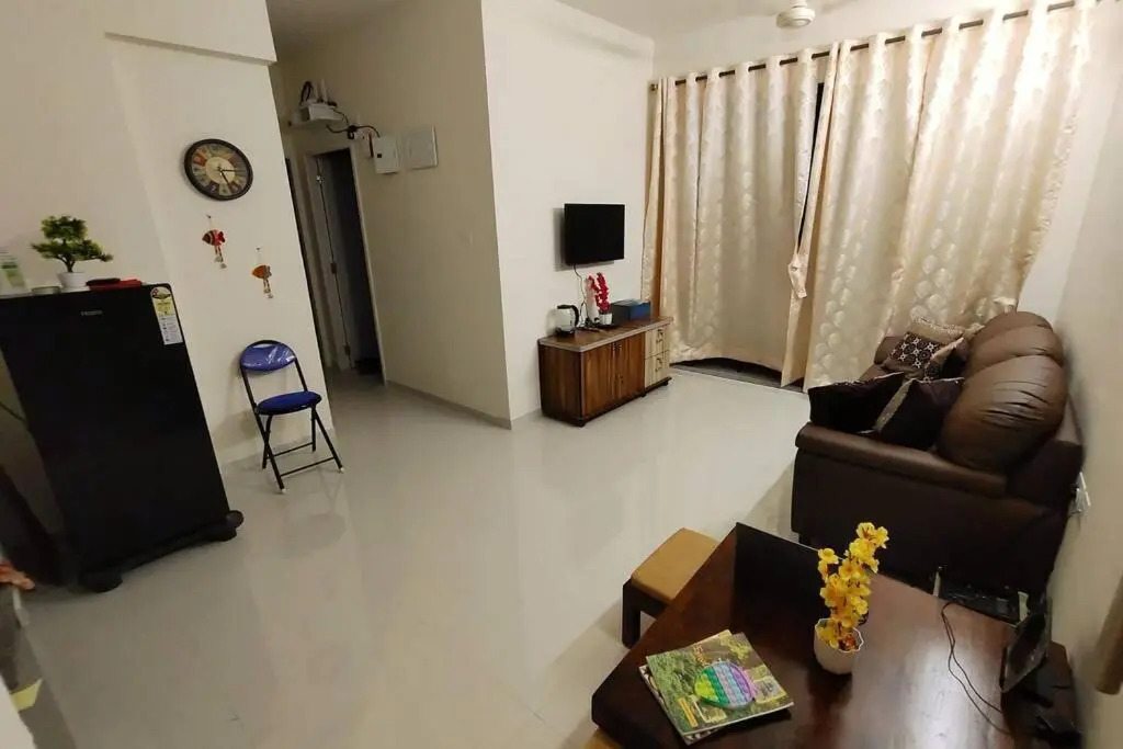 Tata Housing -Garden & pool view-6KM from Airport