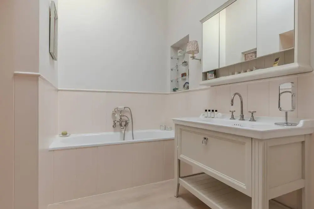 Cranley Mews VI by Onefinestay