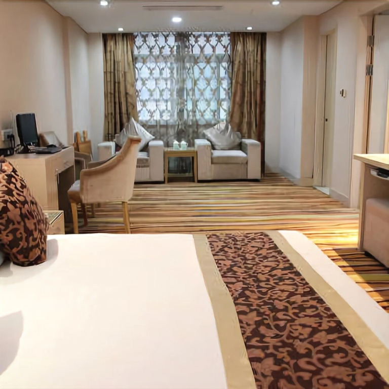 Tianhua Hotel