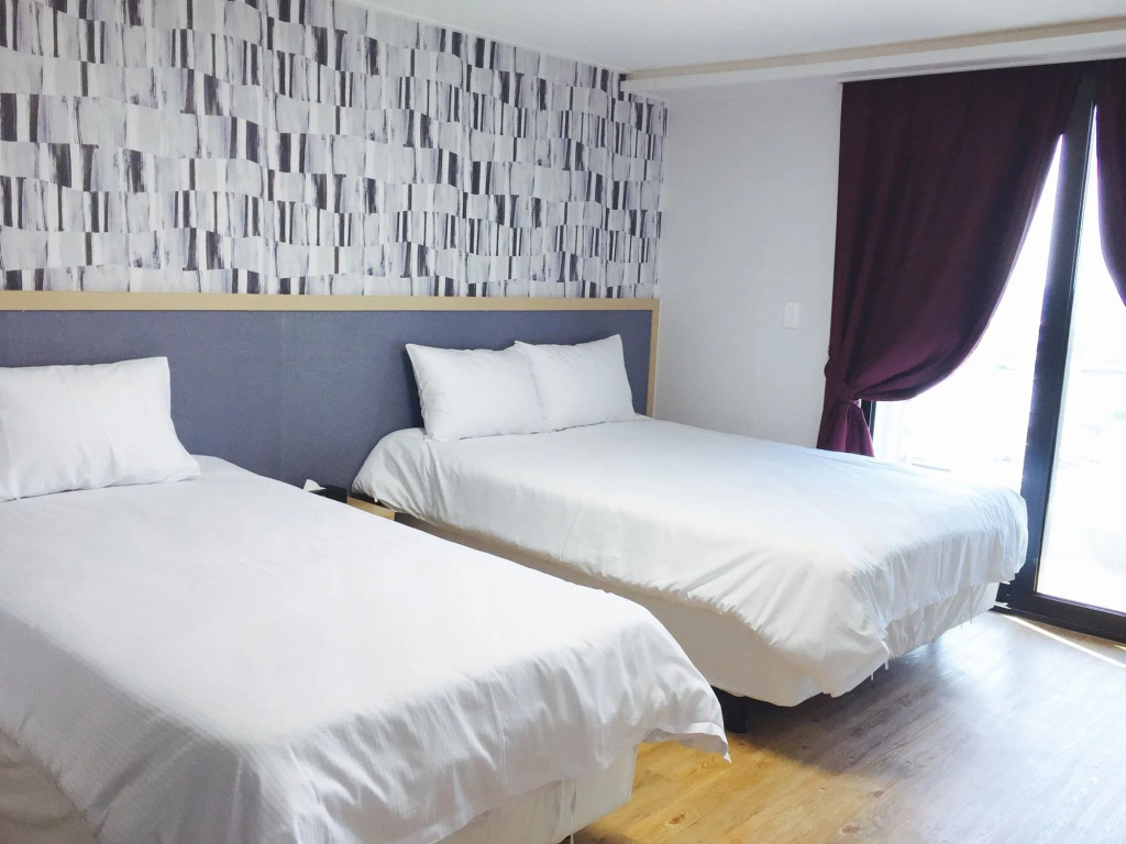Jeju Moseulpo Hotel