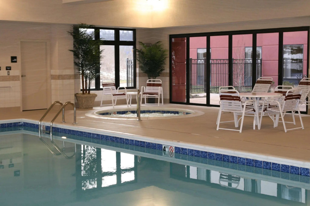 Hampton Inn & Suites Wilder