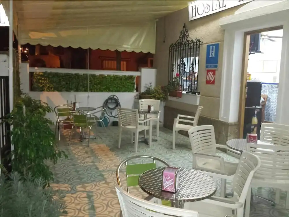 Hostal Restaurante La Giralda