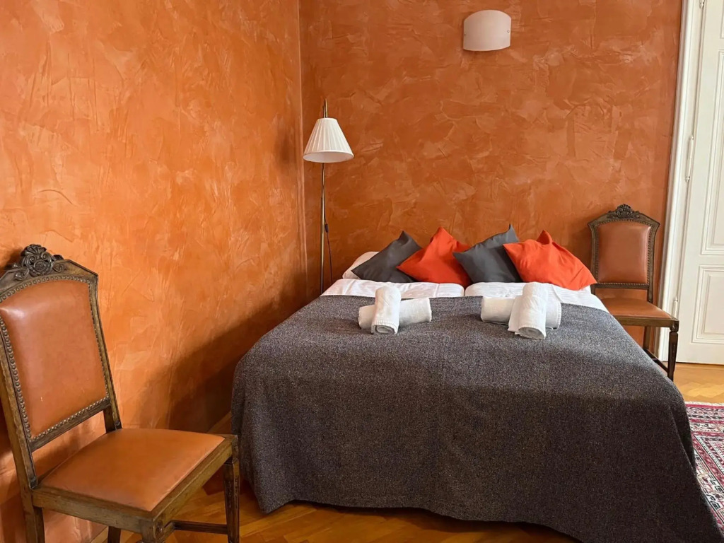 Stylish, Cosy & Central "Self-Check-In" Apartment