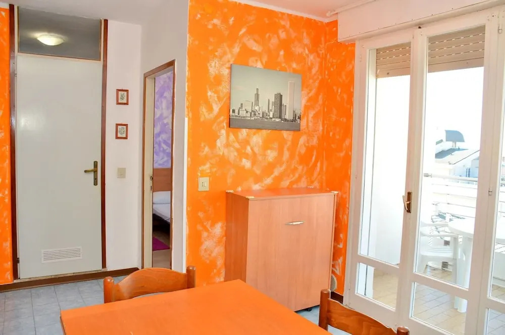 Lovely Flat With Nice Terrace in Bibione-beahost