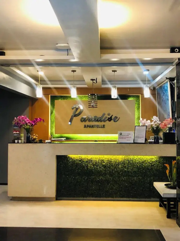 PARADISE HOTEL