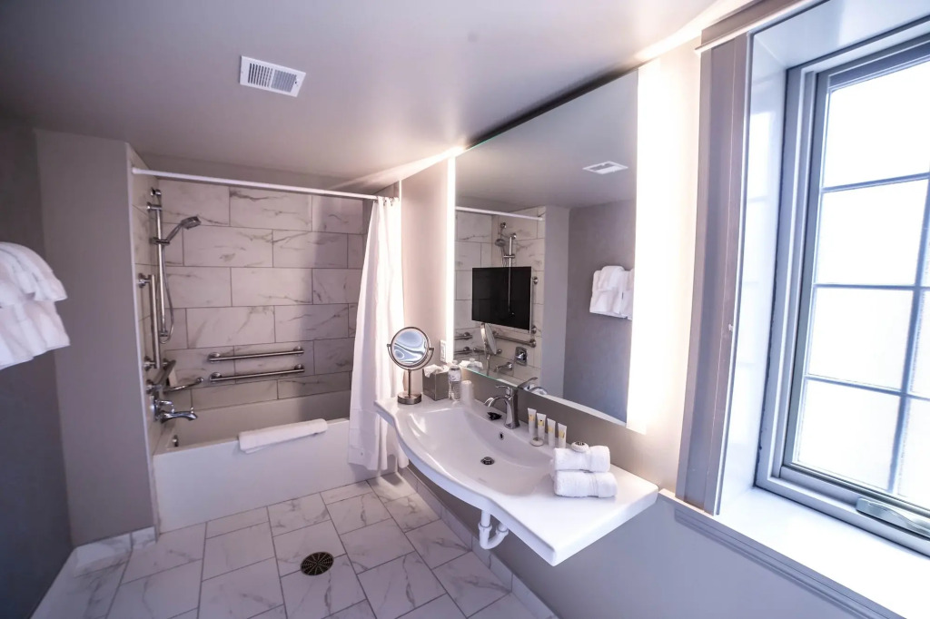 Seven Gables Inn, St Louis West, a Tribute Portfolio Hotel