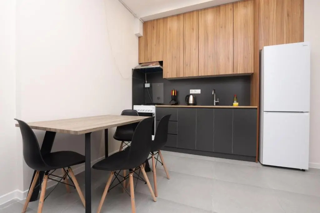 Stay Inn Apartments at Saryan Street