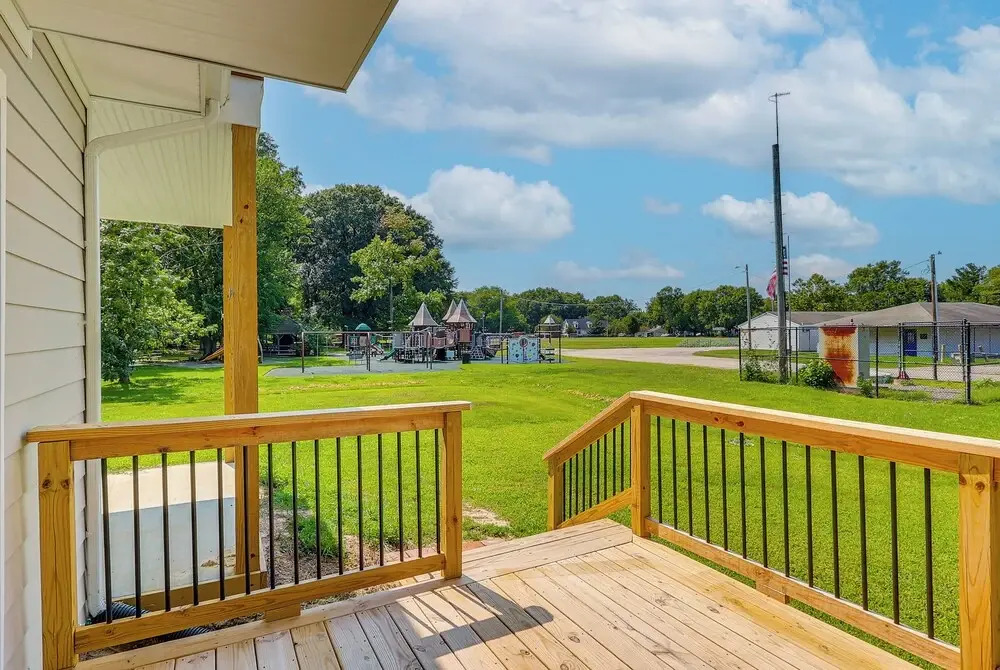 Rock Hall Retreat w/ Balcony Near Park & Marina!