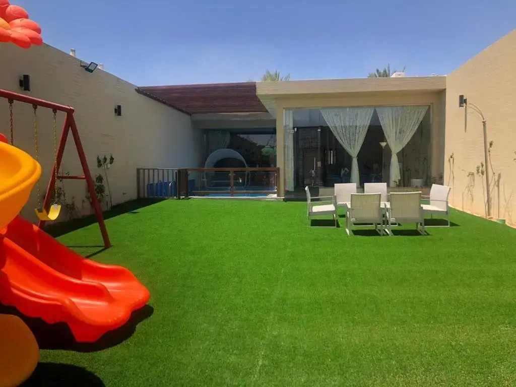 V1 Resort