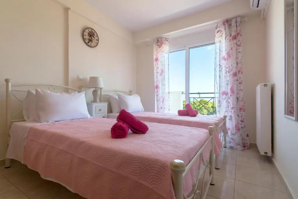 Lovely Apartment Xylokastro 4th Floor