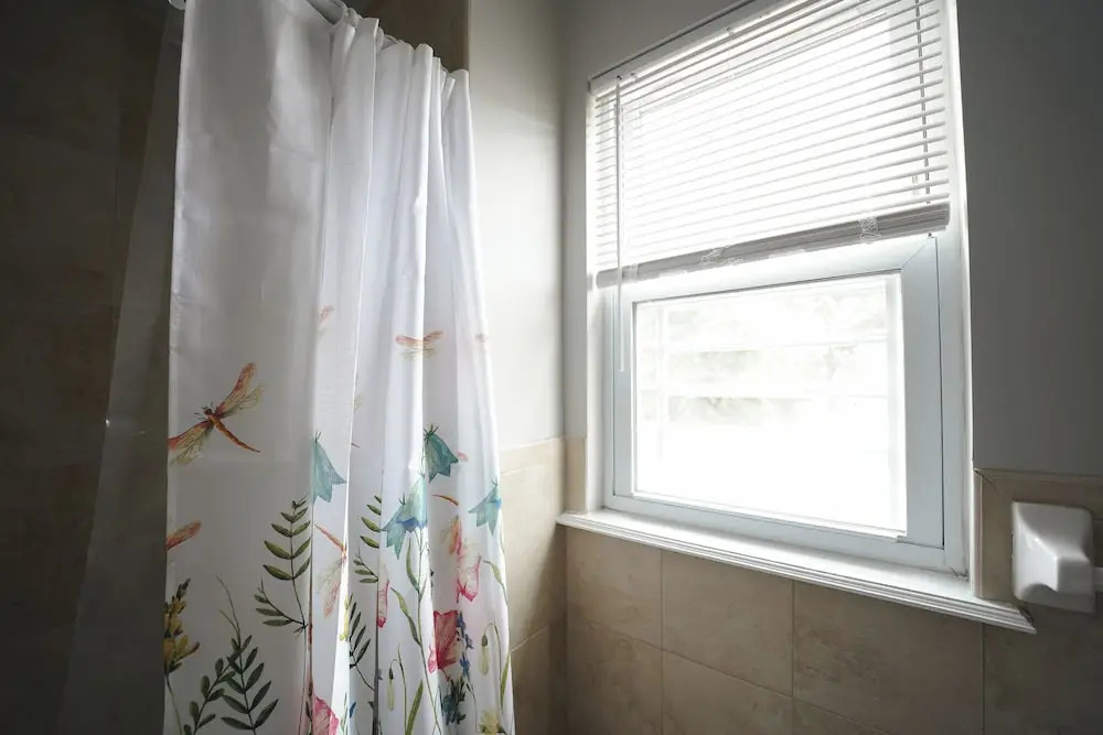 Newark Liberty Gem Brick House Apt 3