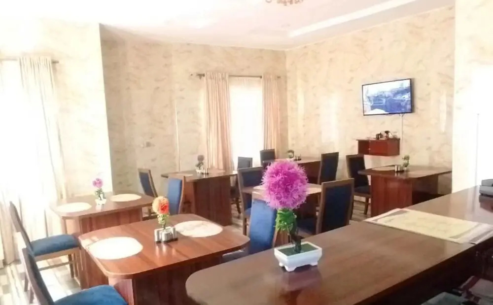 Credence Resorts Aco