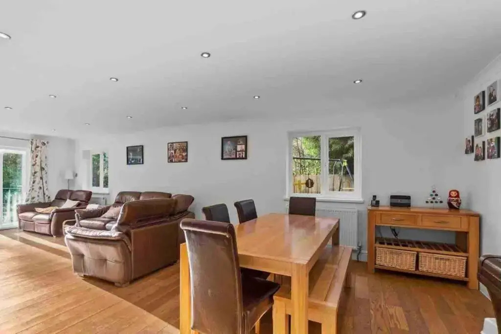 Beautiful House Cornwall with hot tub & acre of garden