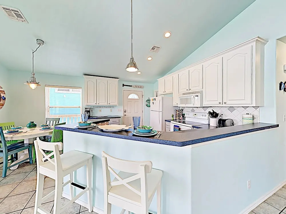 1208 Rockport - 2 Br Home