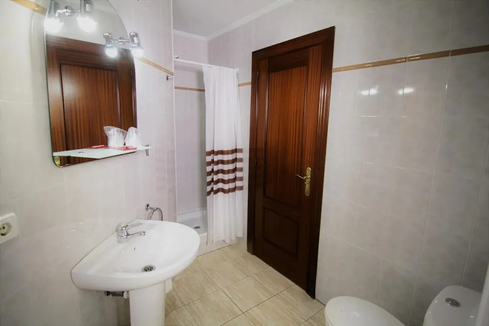 Hotel Iru-Bide