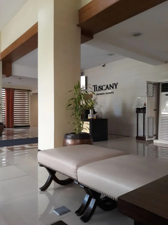 Venice Luxury Residences, Tower B, McKinley Hill, Taguig