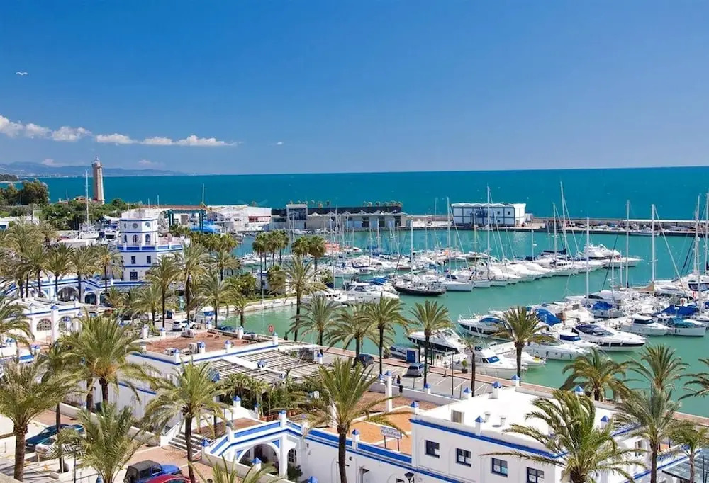 Apartment With 2 Bedrooms in Estepona, With Wonderful sea View, Private Pool, Furnished Terrace - 800 m From the Beach