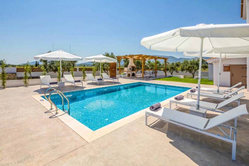 Villa Melograno I with private swimming pool