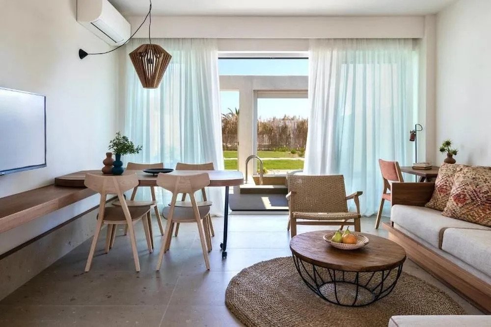 ALERO Seaside Skyros Resort