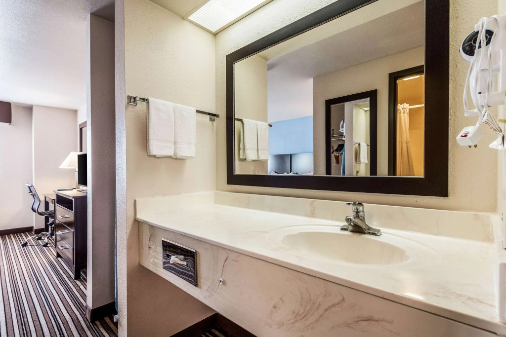 Quality Inn & Suites Round Rock
